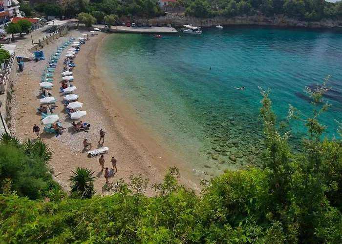 Casa vacanze Petrino Patitiri